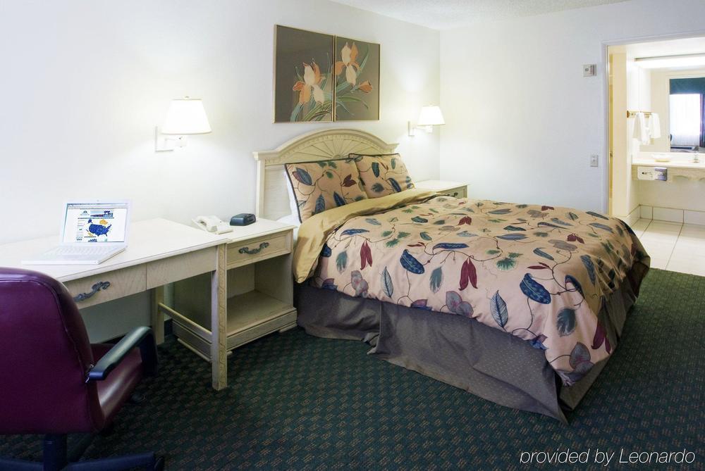 Hotel Travelodge By Wyndham Downtown Convention Center