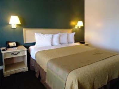 Travelodge By Wyndham Downtown Convention Center 2*
